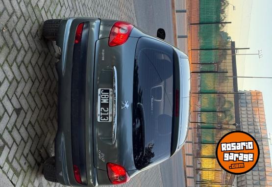 Autos - Peugeot 207 2010 Nafta 156000Km - En Venta