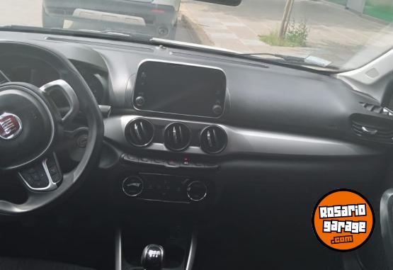 Autos - Fiat Cronos Drive 1.3 MT 2020 Nafta 117000Km - En Venta