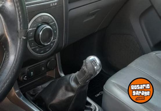 Camionetas - Chevrolet S10 LTZ 4x4 2015 Diesel 350000Km - En Venta