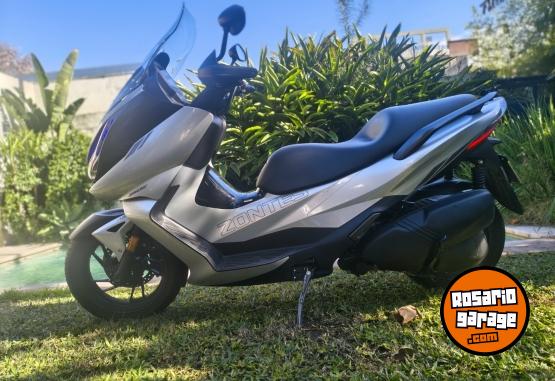 Motos - Zontes ZT350E SCOOTER 2025 Nafta 4500Km - En Venta