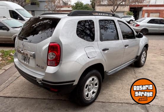 Autos - Renault Duster 2014 GNC 200000Km - En Venta