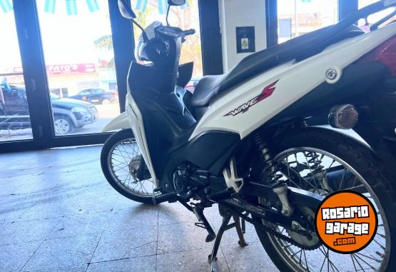 Motos - Honda Wave 2022 Nafta 16000Km - En Venta
