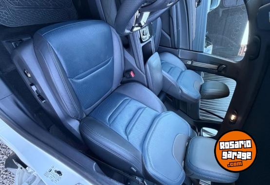 Autos - Ford Territory Titanium 2023 Nafta 81000Km - En Venta