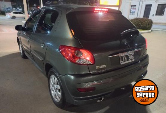 Autos - Peugeot 207 compact 1.4 2012 Nafta 107000Km - En Venta
