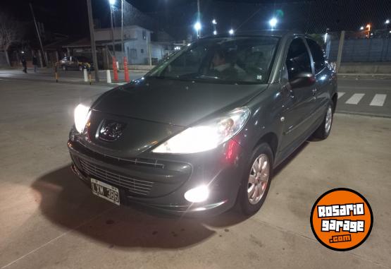 Autos - Peugeot 207 compact 1.4 2012 Nafta 107000Km - En Venta