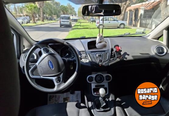 Autos - Ford Fiesta 2016 Nafta 97000Km - En Venta