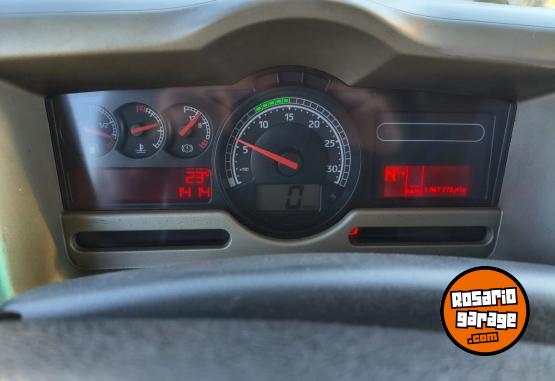 Camiones y Gr�as - Renault 440 - En Venta
