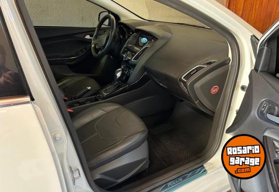 Autos - Ford Focus 2.0 Titanium AT 2017 Nafta 40000Km - En Venta