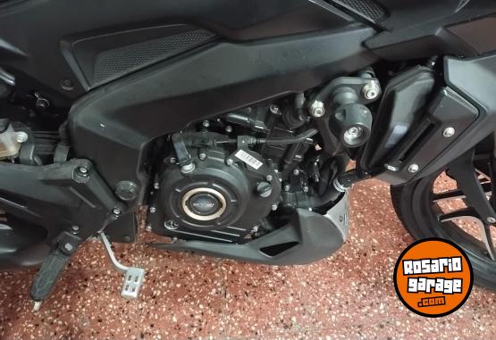 Motos - Bajaj Dominar 400 2025 Nafta 1400Km - En Venta