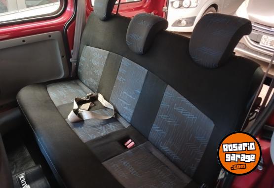 Utilitarios - Renault Kangoo break 1.6 doble po 2012 Nafta 85000Km - En Venta