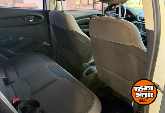 Autos - Chevrolet Prisma LTZ 2014 Nafta 180000Km - En Venta