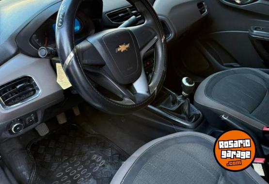 Autos - Chevrolet Prisma LTZ 2014 Nafta 180000Km - En Venta