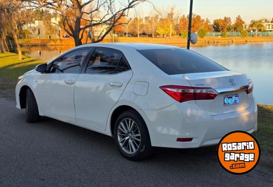 Autos - Toyota Corolla SE-G 2015 Nafta 110000Km - En Venta