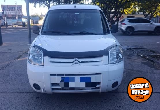 Utilitarios - Citroen Berlingo 2018 Diesel 140000Km - En Venta