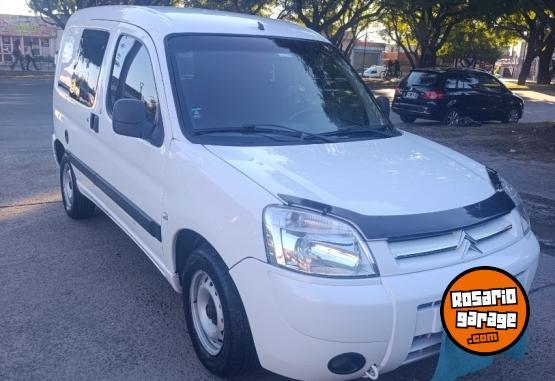 Utilitarios - Citroen Berlingo 2018 Diesel 140000Km - En Venta