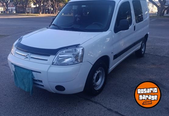 Utilitarios - Citroen Berlingo 2018 Diesel 140000Km - En Venta