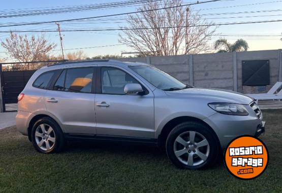 Camionetas - Hyundai santa Fe CRDI 2009 Diesel 180000Km - En Venta