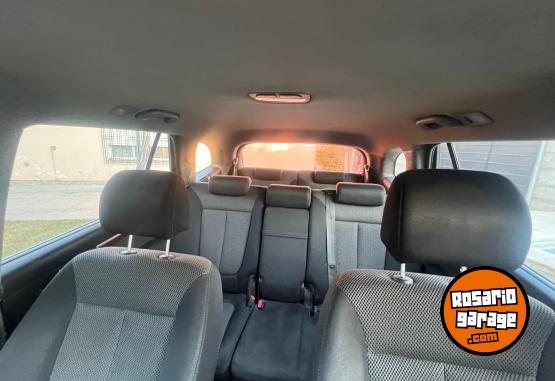 Camionetas - Hyundai santa Fe CRDI 2009 Diesel 180000Km - En Venta