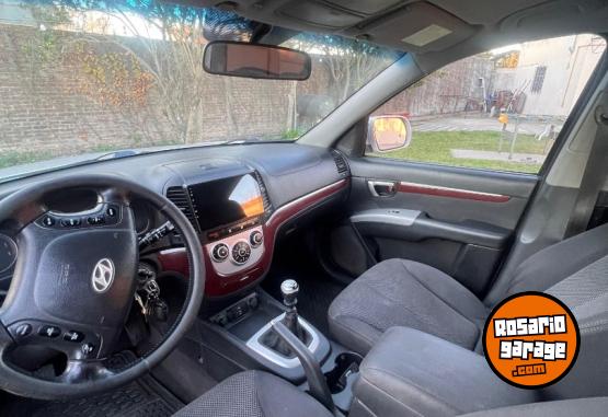 Camionetas - Hyundai santa Fe CRDI 2009 Diesel 180000Km - En Venta