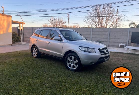 Camionetas - Hyundai santa Fe CRDI 2009 Diesel 180000Km - En Venta