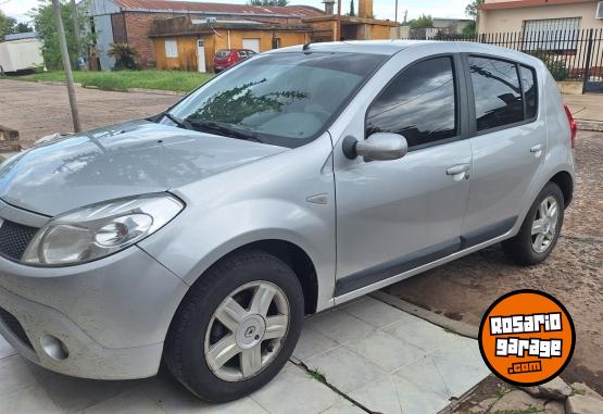 Autos - Renault Sandero 2008 Nafta 124000Km - En Venta