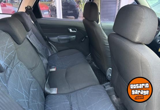 Autos - Fiat PALIO WEEKEND ATTRACTIVE 2010 Nafta 190000Km - En Venta