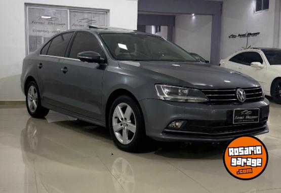 Autos - Volkswagen VENTO 2017 Nafta 154000Km - En Venta
