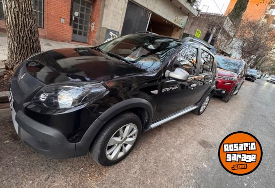 Autos - Renault Sandero Stepway 2011 GNC 175000Km - En Venta
