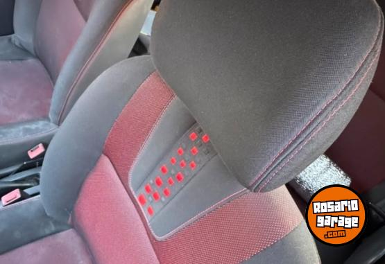 Autos - Renault Sandero Stepway 2011 GNC 175000Km - En Venta