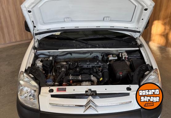 Utilitarios - Citroen Berlingo 2022 Diesel 65000Km - En Venta