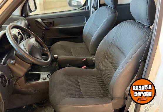 Utilitarios - Citroen Berlingo 2022 Diesel 65000Km - En Venta