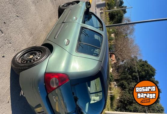 Autos - Renault Clio pack 1.2 2006 Nafta 197000Km - En Venta