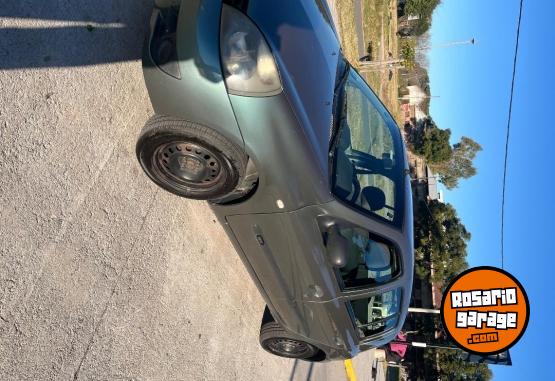 Autos - Renault Clio pack 1.2 2006 Nafta 197000Km - En Venta