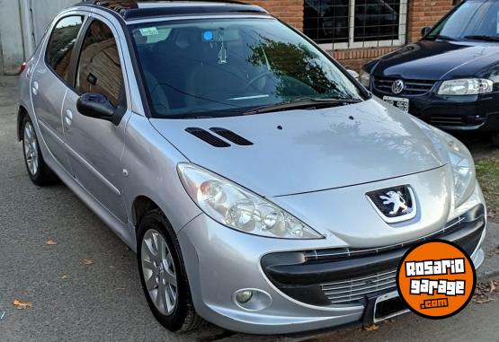 Autos - Peugeot 207 xt premium 2011 Nafta 168000Km - En Venta