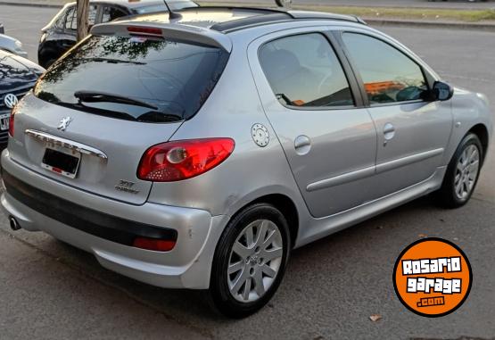 Autos - Peugeot 207 xt premium 2011 Nafta 168000Km - En Venta