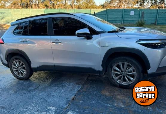 Autos - Toyota Corolla Cross Híbrida xei 2021 Electrico / Hibrido 108000Km - En Venta