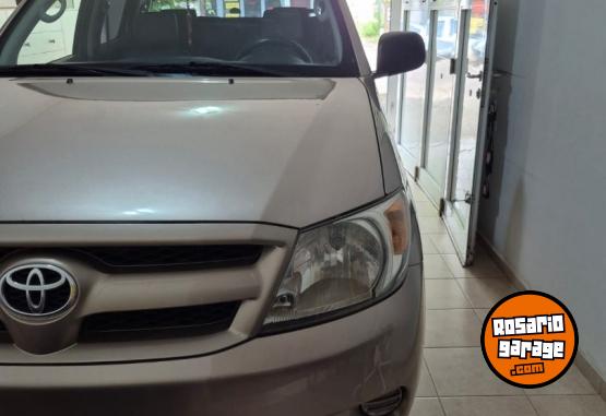Camionetas - Toyota Hilux 2008 Diesel 150000Km - En Venta