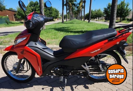 Motos - Honda Wave 110s 2023 Nafta 3556Km - En Venta