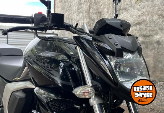 Motos - Yamaha FZ - FI 2018 Nafta 16000Km - En Venta