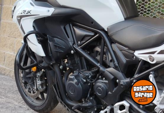 Motos - Benelli TRK 502 2023 Nafta 10543Km - En Venta