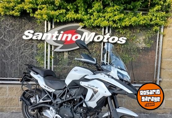 Motos - Benelli TRK 502 2023 Nafta 10543Km - En Venta