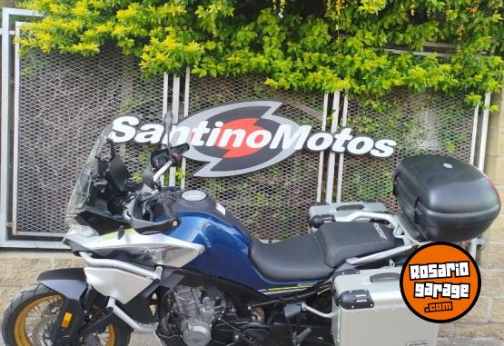 Motos - CF MT 800 TOURING 2023 Nafta 31803Km - En Venta