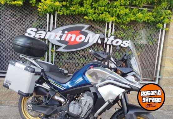 Motos - CF MT 800 TOURING 2023 Nafta 31803Km - En Venta