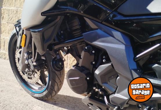 Motos - CF NK 650 2025 Nafta 2467Km - En Venta