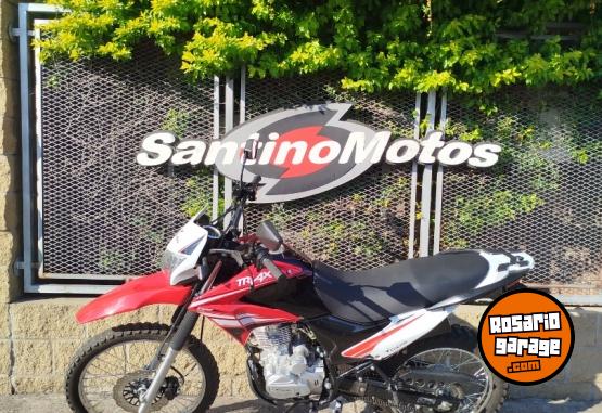 Motos - Corven TRIAX R3 2025 Nafta 4682Km - En Venta