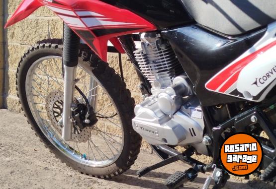 Motos - Corven TRIAX R3 2025 Nafta 4682Km - En Venta
