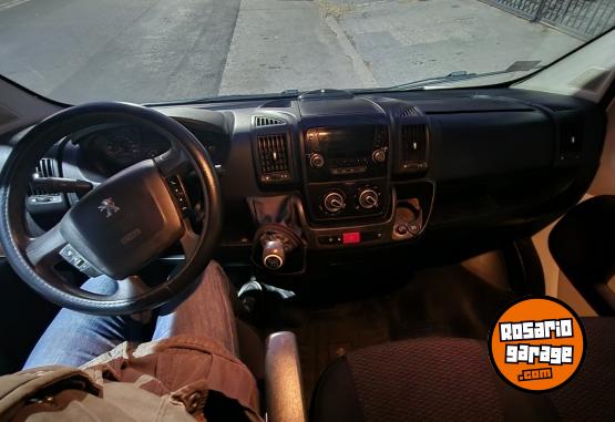 Utilitarios - Peugeot Boxer 2.2 Hdi 435lh 2019 Diesel 350000Km - En Venta