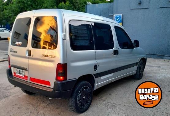 Utilitarios - Peugeot Partner 1.9 2009 Diesel 237000Km - En Venta