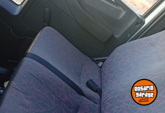 Camiones y Grúas - IVECO TECTOR 170E22 AÑO 2007 - En Venta
