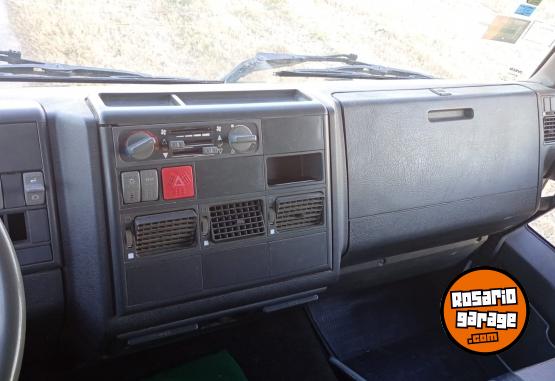 Camiones y Grúas - IVECO TECTOR 170E22 AÑO 2007 - En Venta